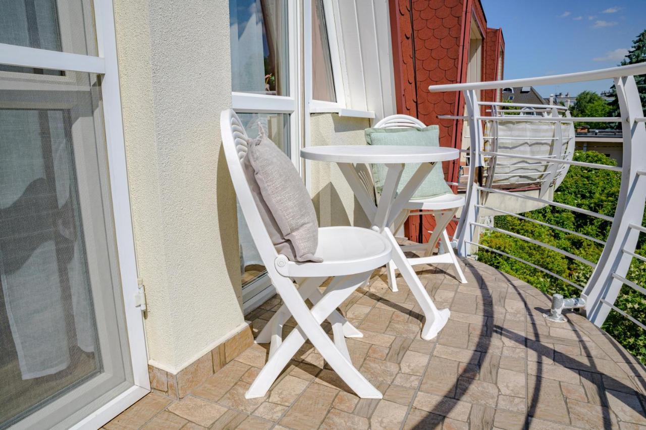 ILLÉS Apartmanok II. Hajduszoboszlo Bagian luar foto